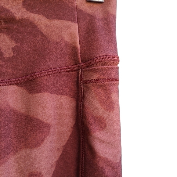 Calia Energize 7/8 Leggings in Soft Camo Terra Cotta, Size XS - Picture 5 of 11